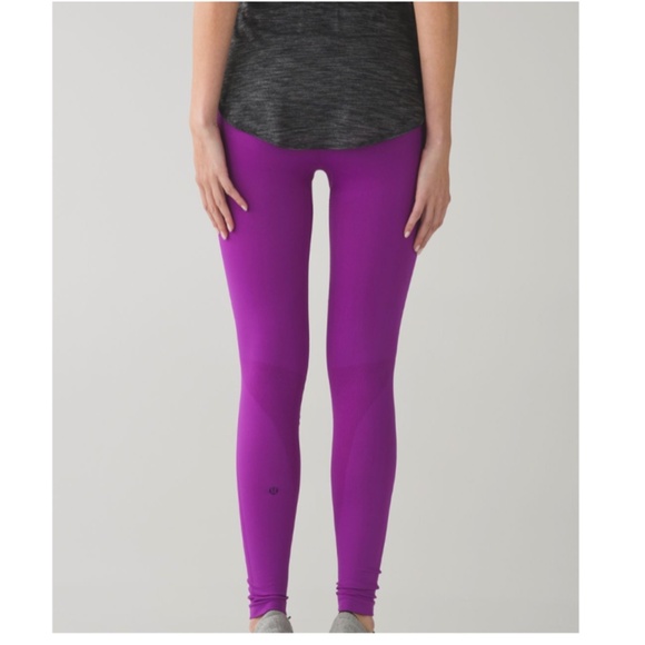 Lululemon Zone In Tight Tender Violet Size 2 - Picture 2 of 14